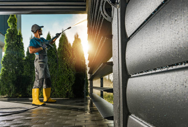 Why Choose Our Certified Pressure Washing Experts for Your Project Needs in Bradfordville, FL?